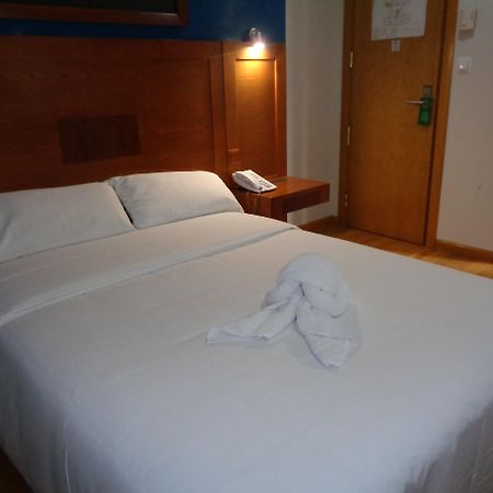 Hotel Villa De เบตันซอส ภายนอก รูปภาพ