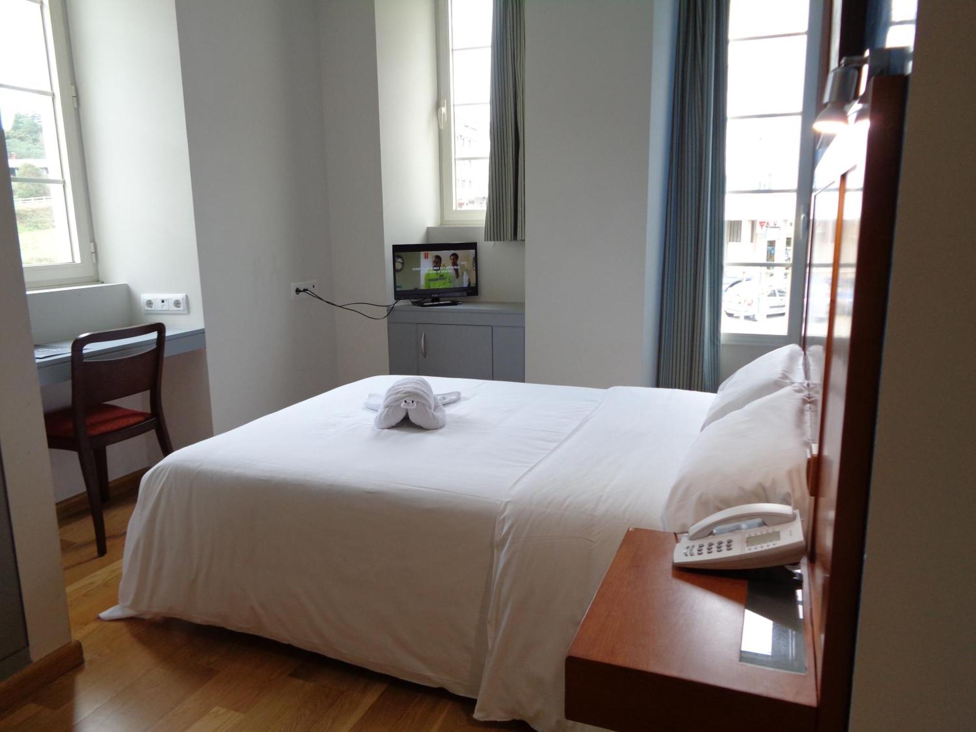 Hotel Villa De เบตันซอส ภายนอก รูปภาพ