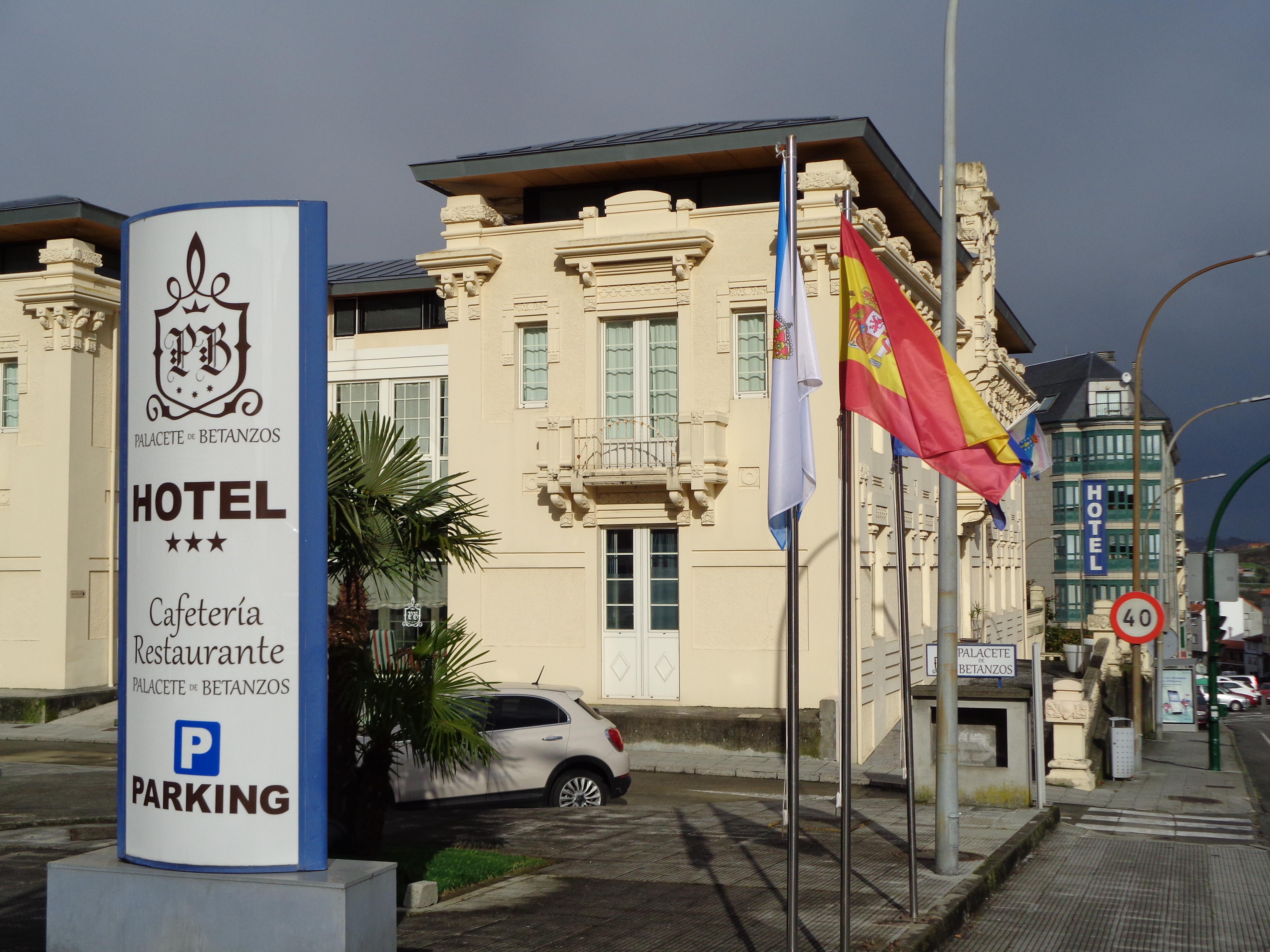 Hotel Villa De เบตันซอส ภายนอก รูปภาพ