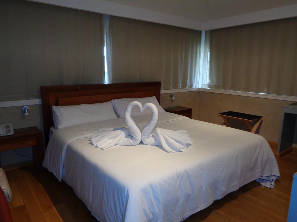 Hotel Villa De เบตันซอส ภายนอก รูปภาพ